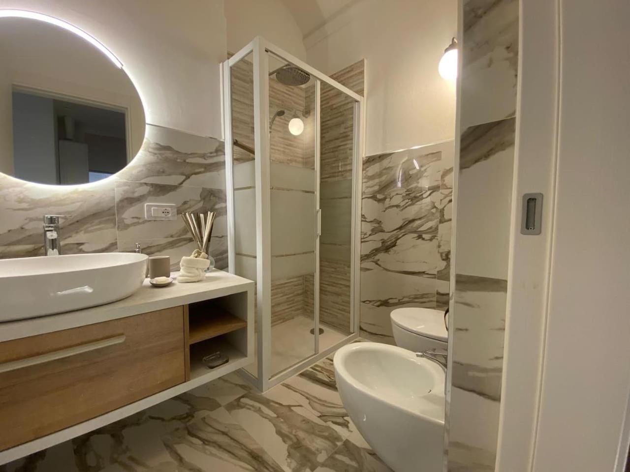 Flat In Centro Storico La Casa Di Luna فلورنس المظهر الخارجي الصورة